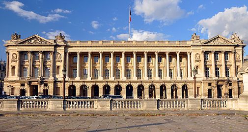 Facade of the Hôtel de la Marine facing the Place de la Concorde, viewed from the Tuileries Garden