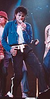 Michael Jackson performing The Way You Make Me Feel in 1988