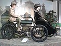 De Dion-Bouton Tricar, im ZweiRadMuseumNSU auch "Tricycle" genannt (1899)