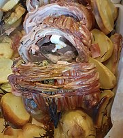 Cazzomarro: baked involtini of lamb entrails