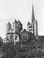 Brauweiler Abbey was founded in the early 11th century by Pfalzgraf Ezzo of Lotharingia and his wife Mathilde, daughter of the German Emperor Otto II, near Cologne, the place where their marriage had been celebrated.