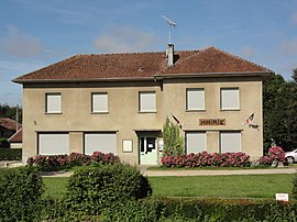 The town hall in Couvonges