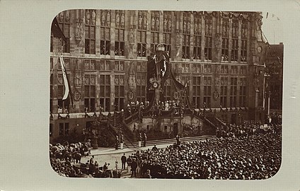 Eröffnung des restaurierten Rathauses durch Kaiser Wilhelm II. am 19. Juni 1902