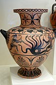 Water jar with Herakles and the Hydra; circa 525 BC; black-figure pottery; height: 44.5 cm, diameter: 33.8 cm; Getty Villa (California, US)