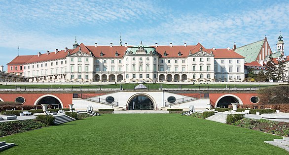 Royal Castle's eastern baroque façade seen from the Royal Gardens.