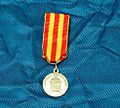 Miniature medal of the Kalmar Regiment Commemorative Medal in silver.
