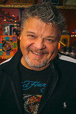 A head shot of country music songwriter Craig Wiseman