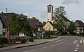 Ebersweier, Heilig Kreuz Kirche in der Strasse