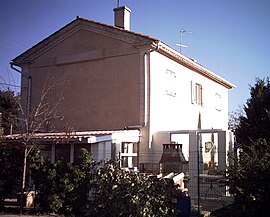 The passenger building of the old Valdonne railway station in Peypin, on the Aubagne to Fuveau-la Barque line. Today it is private property, but the clock still remains.