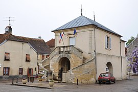The town hall in Beaujeu