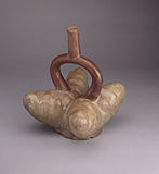 Potato ceramic from the Moche culture