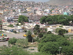 View of Achadinha (in the upper right) from the Plateau with the Sucupira Market