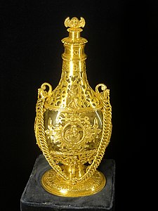 Bottle with gilded chain and decoration, from Nuremberg or Northern Europe