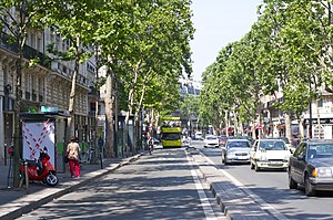 Boulevard Saint-Germain, Blick von der Kreuzung mit der Rue de Poissy nach Westen (2010)
