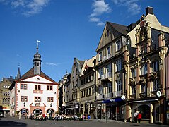Altes Rathaus (1577) und Häuser der Gründerzeit