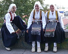 Folk costumes from Neum