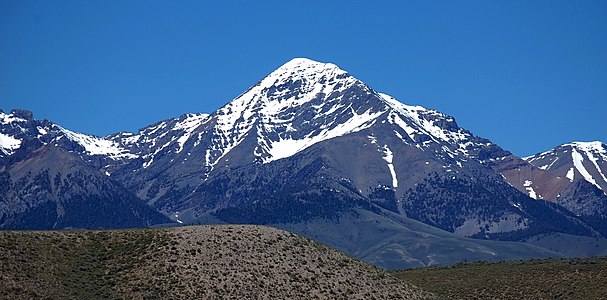 171. Diamond Peak is the highest summit of Idaho's Lemhi Range.