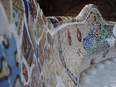 Trencadís mosaics in Park Güell, Barcelona, by Antoni Gaudí (1914)