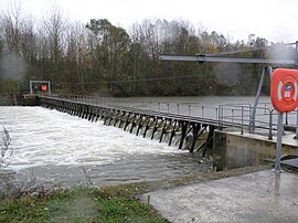 The dam in Conflans-sur-Seine