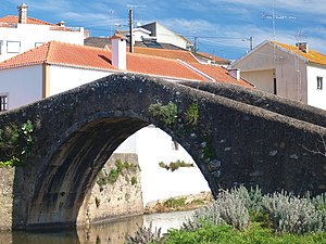 Cheleiros' old bridge