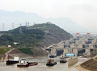 Schleusentreppe am Drei-Schluchten-Damm, China