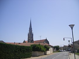 The church and surroundings in Le Barp