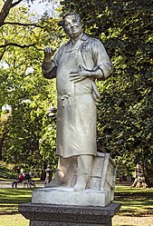Statue of Louis Vestrepain in the Grand Rond, Toulouse.