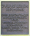 Gedenktafel am Haus Eisvogelweg 71 in Berlin-Zehlendorf