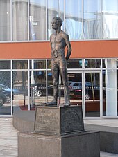 This is a Statue of Jim Driscoll, who is the first ever winner of the Lonsdale belt