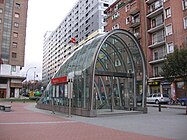 Fosterito der Metro Bilbao; Entwurf: Foster + Partners