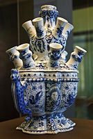 Tulip vase, Museum Boijmans Van Beuningen