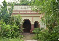 Kapalkundala Mandir – this is a renovated version of what locals believe was the temple Bankim Chandra Chaterjee refers to in his novel.