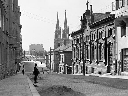 Korkeavuorenkatu and St. John's Church in 1908