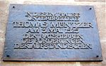 Zu DDR-Zeiten angebrachte Gedenktafel am Rathaus Ratsgasse 9