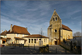 The town hall and church in Saint-Vincent-le-Paluel