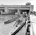 Deutsche U-Boote vom Typ VII und IX in Trondheim nach dem Krieg am 19. Mai 1945
