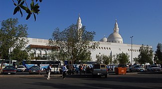 The mosque viewed from the Khalid ibn al-Walid Road