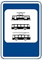 Gemeinsame Straßenbahn-, Autobus- und Obus-Haltestelle in Tschechien