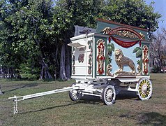 Circus parade wagon, built 1904