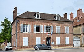 The town hall in Marcilly-sur-Seine