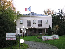 The town Hall of Mitry-Mory