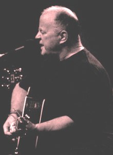 Moore performing in 2008