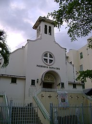 Parroquia Santa Cruz in Trujillo Alto Pueblo