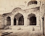 Samuel Bourne, "The Motee Musjid. Delhi. 1351," 1863–1869, photograph mounted on cardboard sheet