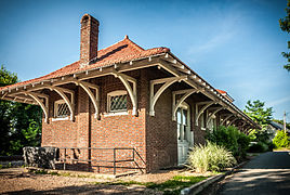 Train depot - brick