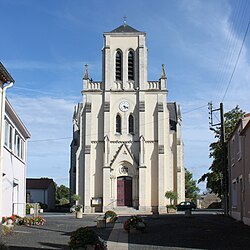 The church in Saint-André-Treize-Voies