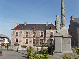 The town hall of Saint-M'Hervé