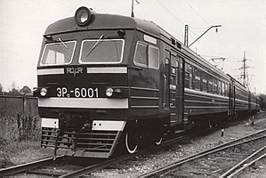erster gebauter Triebzug ER12-6001