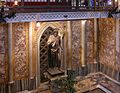 Statue Johannes’ des Täufers unter dem Papstaltar