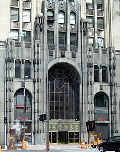 Entrance of the Fisher Building in Detroit, Michigan (1928)